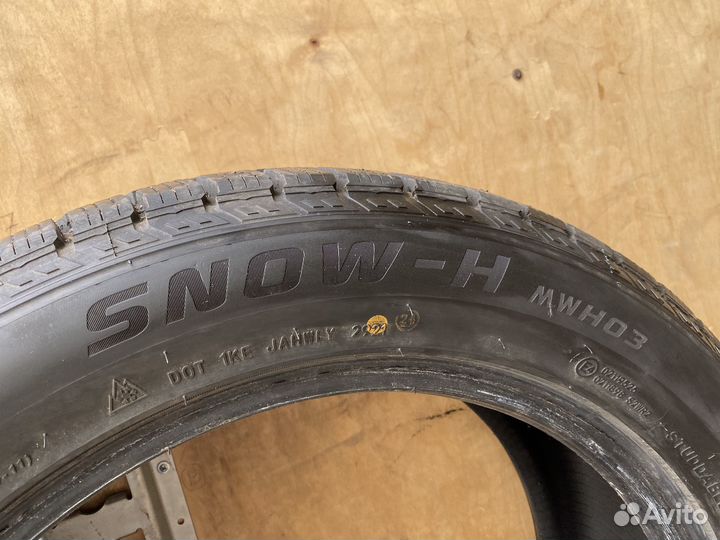 Dynamo Snow-H MWH03 225/55 R18 и 225/55 R18