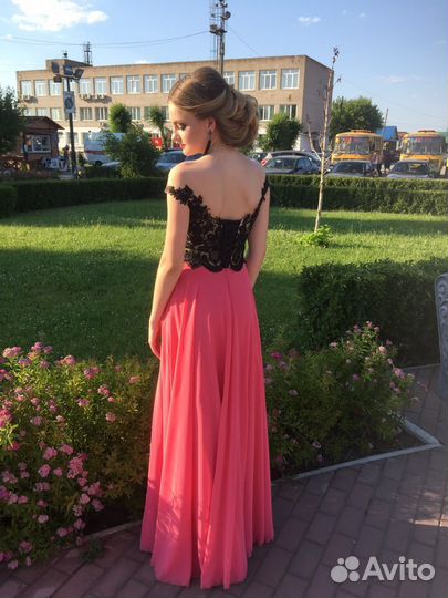 Вечернее платье