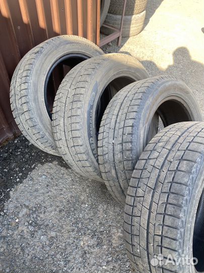 Yokohama Ice Guard IG50+ 215/55 R17