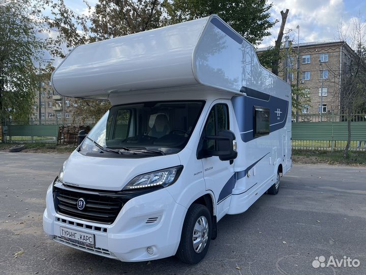 Полуинтегрированный Hobby Siesta, 2017