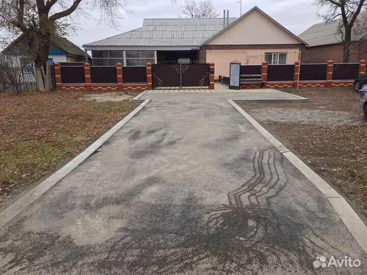 Укладка асфальта и тротуарной плитки