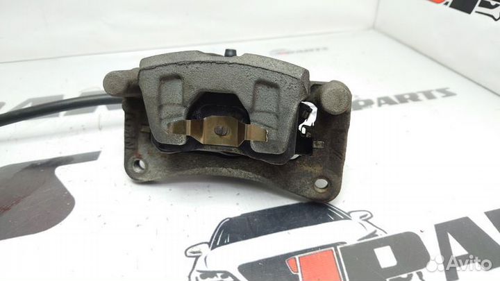 Суппорт тормозной задний Mitsubishi Outlander II