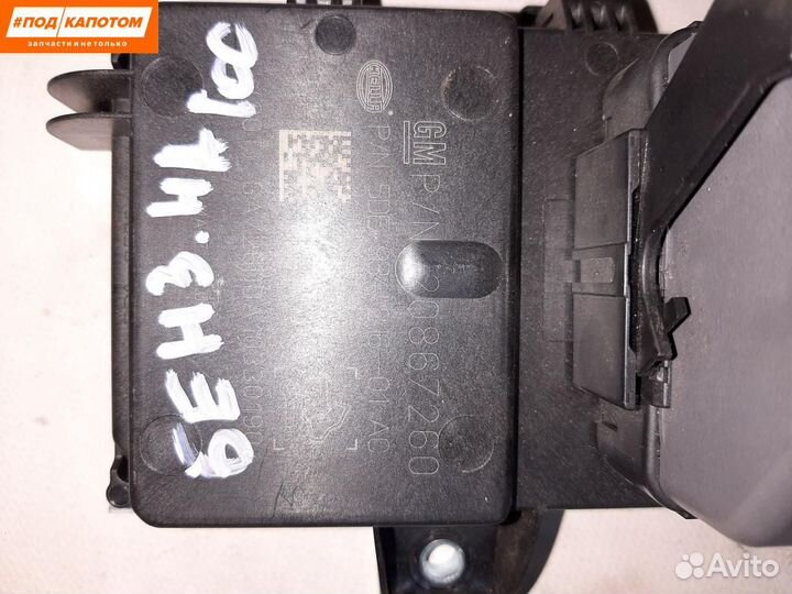 Блок управления топливным насосом Opel Astra J