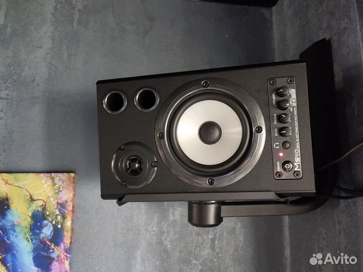 Студийные мониторы Behringer MS 40