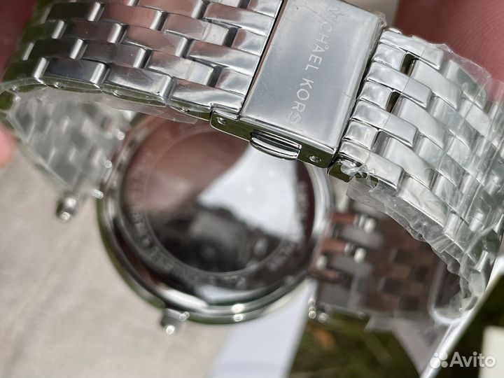 Часы женские