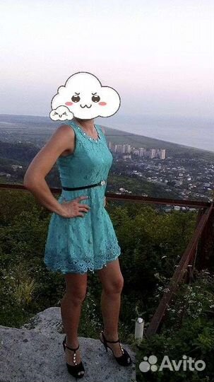Продаётся платье, размер L