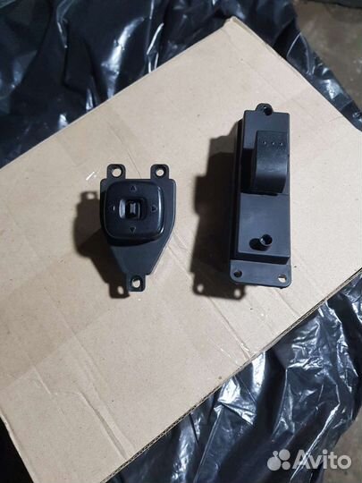 Блок управления стеклоподьемниками mazda 3 bk