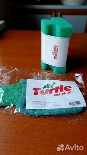 Губка и рукавица для мытья, полировки автомобилей