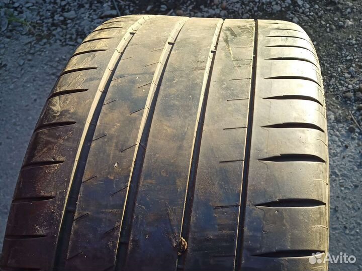 Michelin Pilot Sport 4 S 285/35 R20
