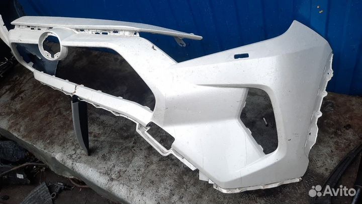 Бампер передний Toyota RAV4