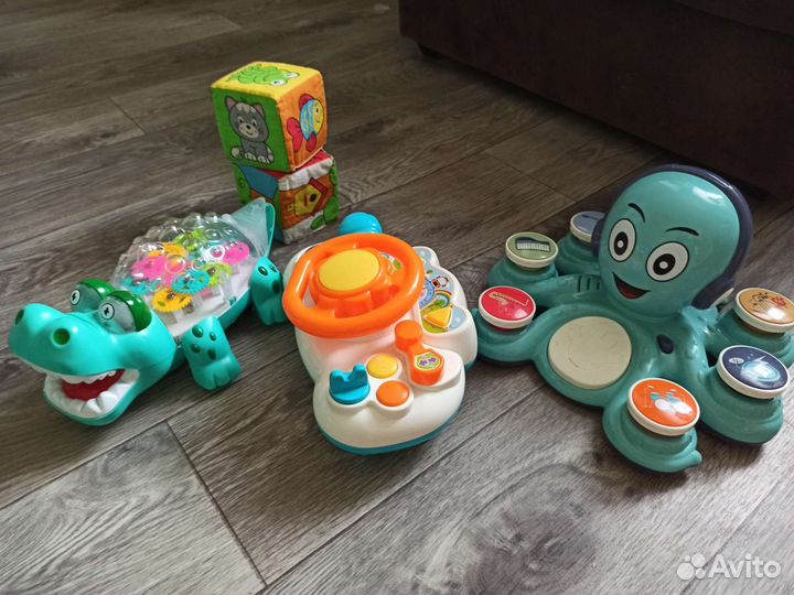 Развивающие игрушки