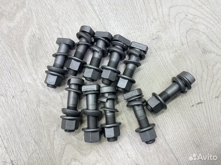 Шпильки Мерседес Спринтер 906 Спарка