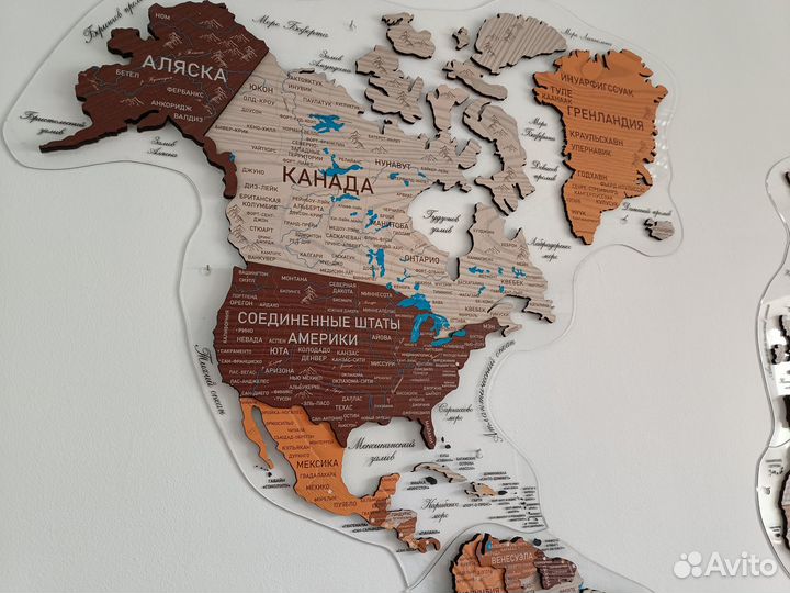 Деревянная карта мира очень подробная