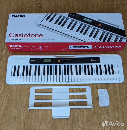 Синтезатор Casio CT-S 200we
