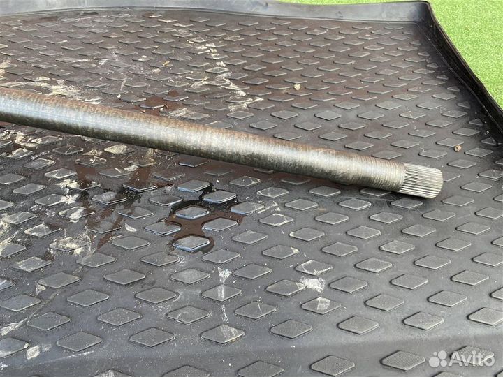 Полуось задняя правая Mitsubishi Pajero Sport/M