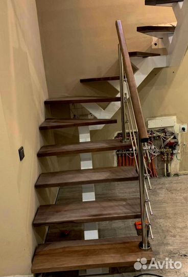Метлличесакую лестницу Изготовим