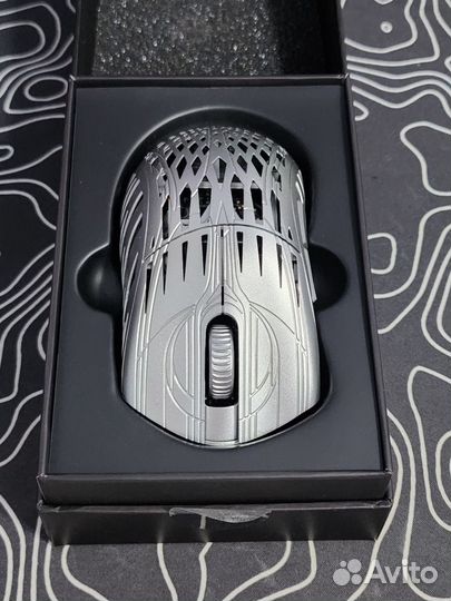 Pwnage Stormbreaker Platinum