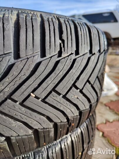 Michelin Alpin 6 225/50 R17 98V