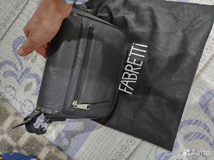 Продам сумку Fabretti
