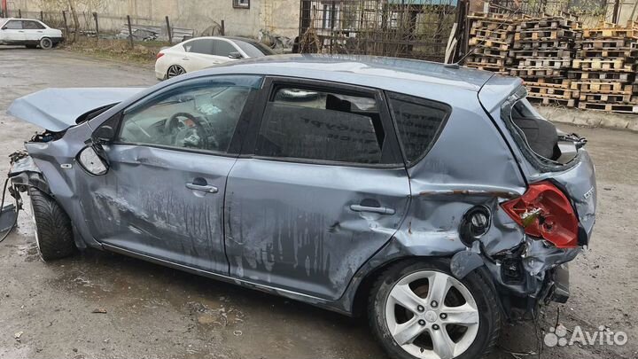 Проводка двери задней правой Kia Ceed (ED) 91660-1