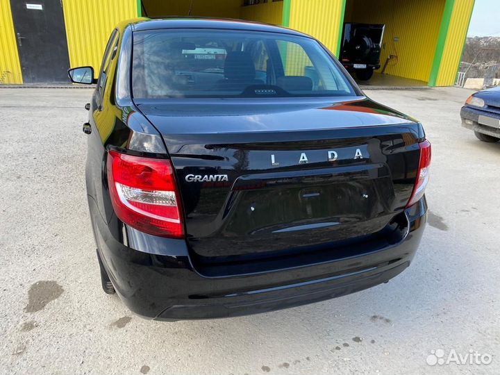 LADA Granta 1.6 МТ, 2023, 13 000 км