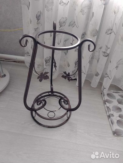 Подставка для цветов