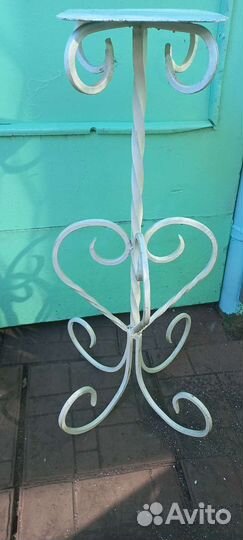 Подставка для цветов напольная металлическая