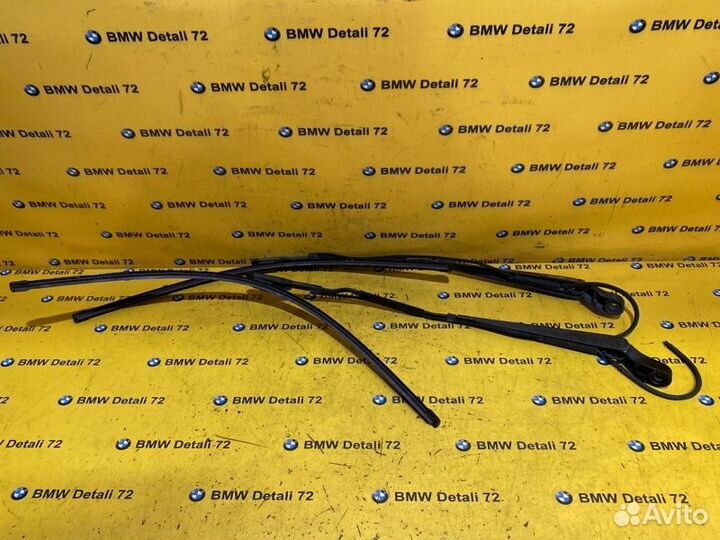 Рычаг стеклоочистителя передний Mercedes Viano