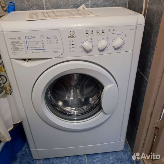 Стиральная машина indesit узкая. 3,5 кг