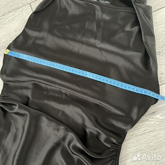 Атласное платье zara M L оригинал