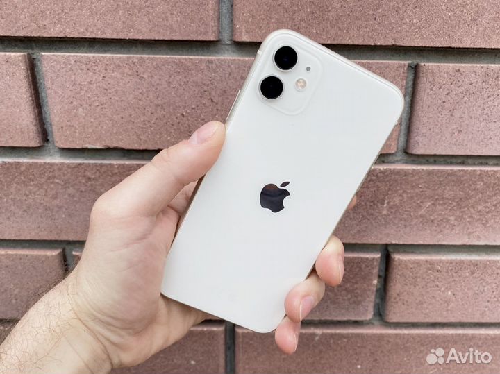 iPhone 11, 64 ГБ