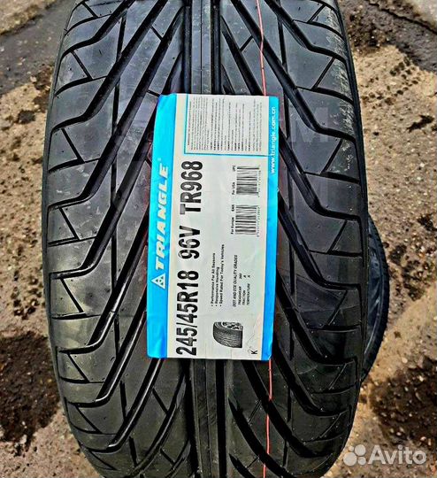 Triangle TR968 245/45 R18 96V