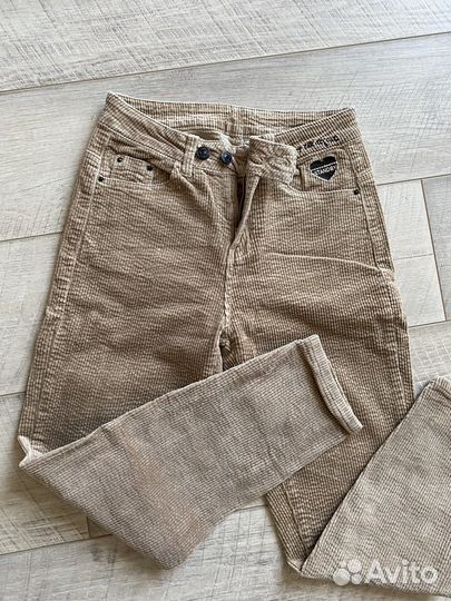 Женская одежда