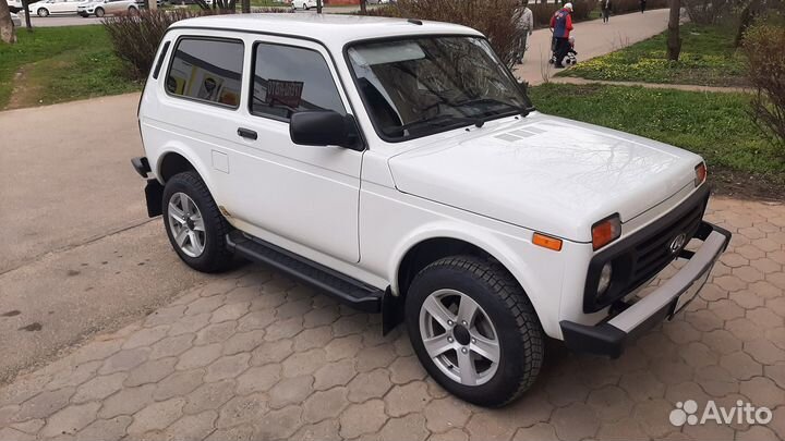 Пороги для Нива чёрные, Бумер