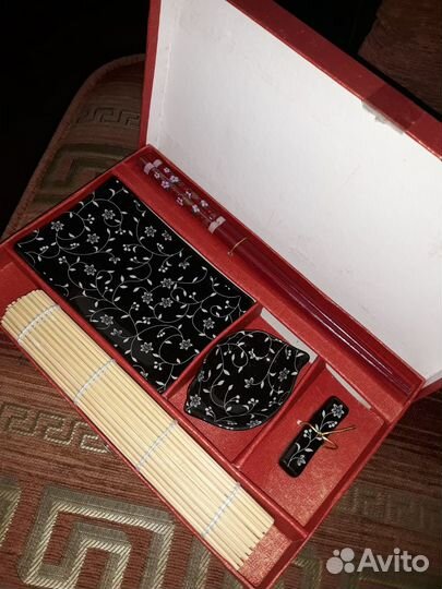 Набор посуды для суши