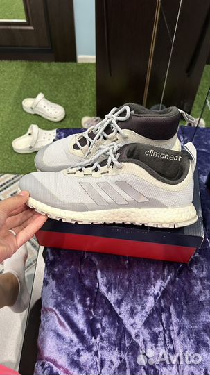 Кроссовки adidas boost