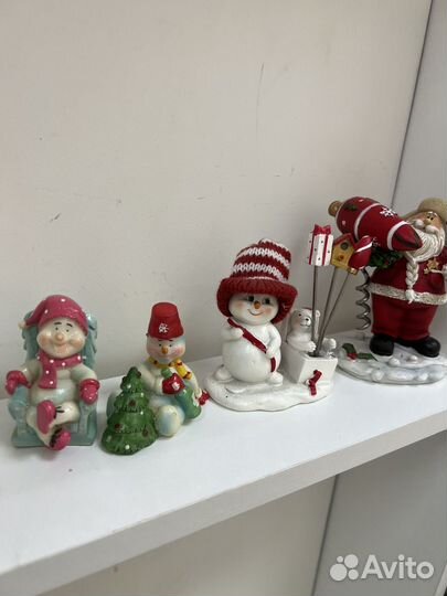 Новогодняя коллекция посуды и предметов интерьера