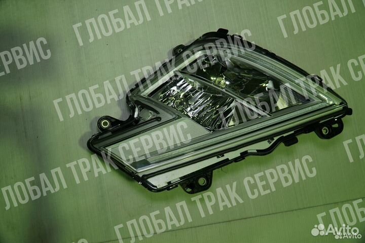 23752664 Фара volvo