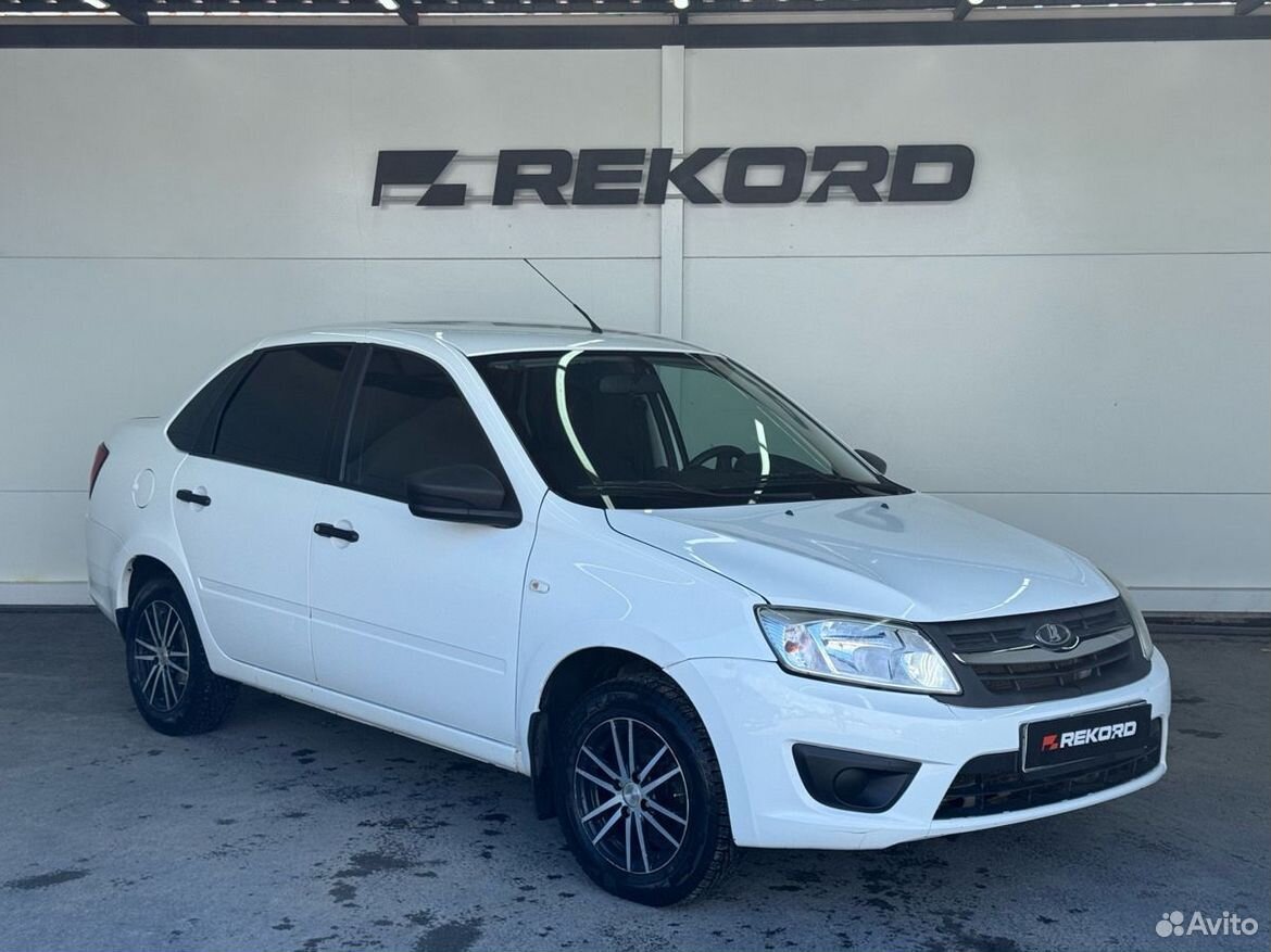 ВАЗ (LADA) Granta 1.6 MT, 2018, 127 060 км