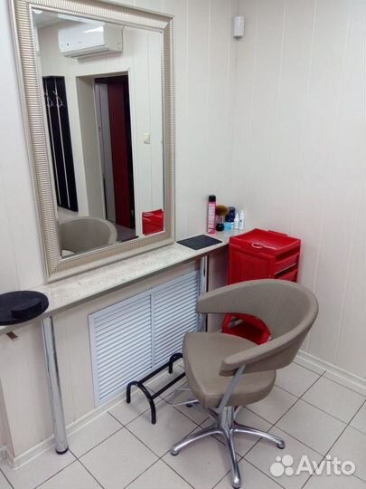 Сдам в аренду кресло в салоне красоты