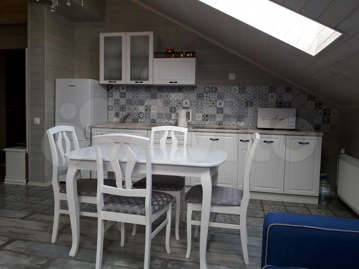 2-к. квартира, 90 м², 5/5 эт.