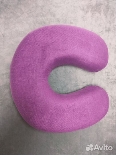 Подушка рогалик под голову с эффектом памяти б/у