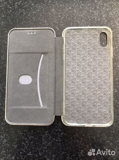 Чехлы на iPhone XS Max