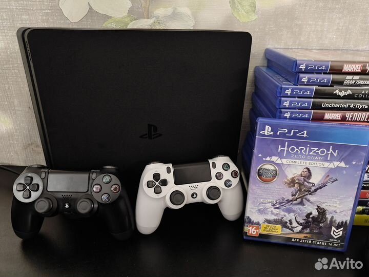 Sony playstation 4 PS4 slim 1tb 2 геймпада