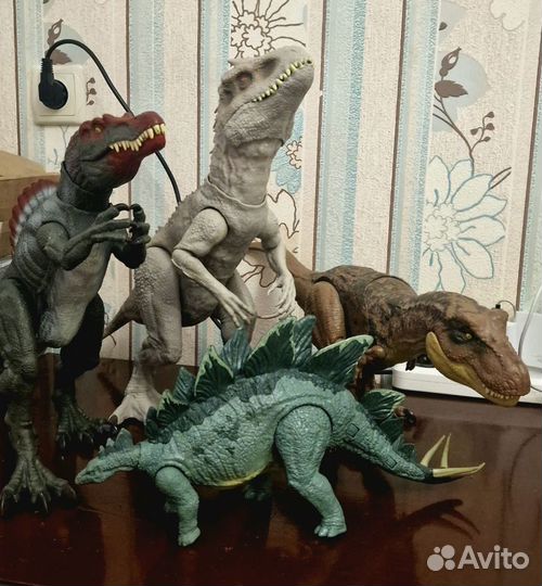 Динозавры jurassic world mattel Индоминус