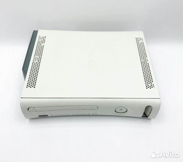 Xbox 360, 320 Гб+ 1 проводной джойстик, прошита