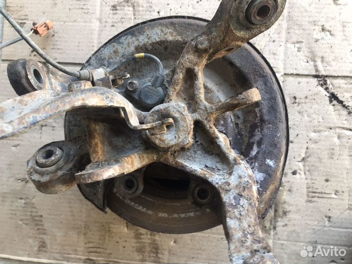 Ступица задняя правая Хонда Аккорд 6(1110)