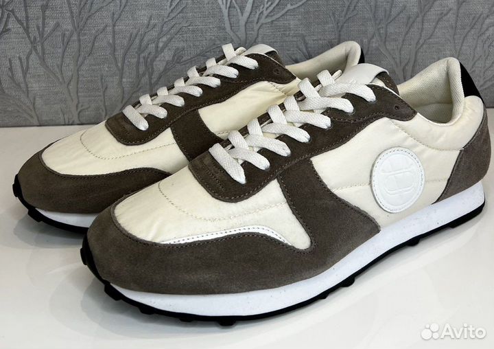 Кроссовки Massimo dutti (43/44)