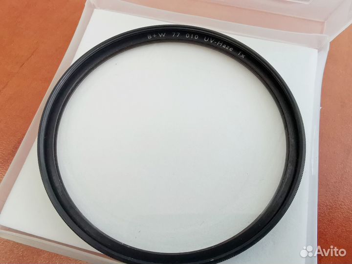 Светофильтр B+W 010 UV-Haze 1x F-PRO 77 mm