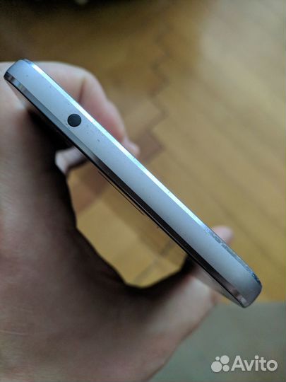 LeEco Le Max2 X820, 4/32 ГБ